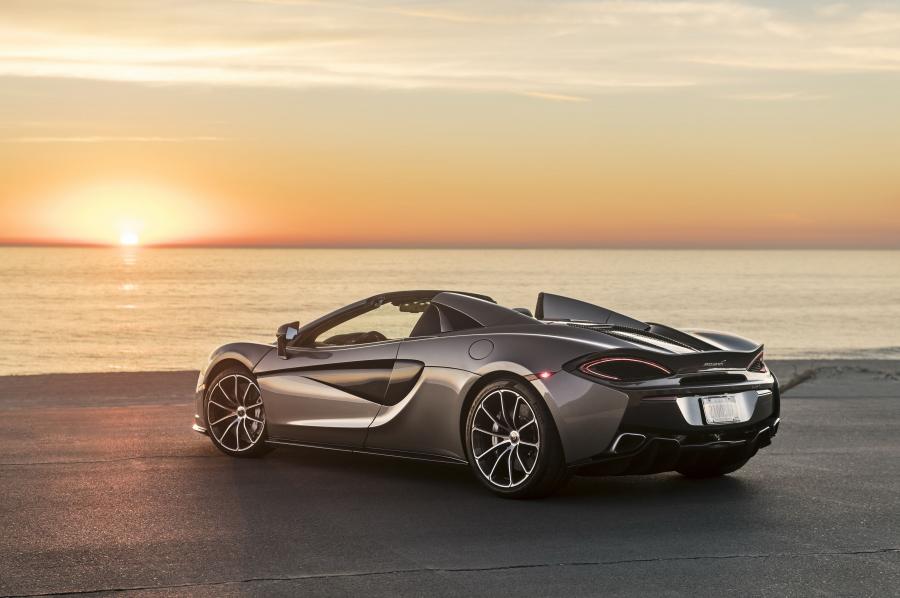  McLaren 570S Spider 2017 года  (NA) (фото 39 из 42)